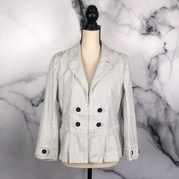 LOFT Jackets & Blazers - 🦋LOFT🦋 seersucker blazer
